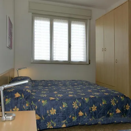 Levante Apartment *