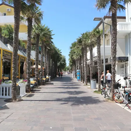 Levante Апартаменты *